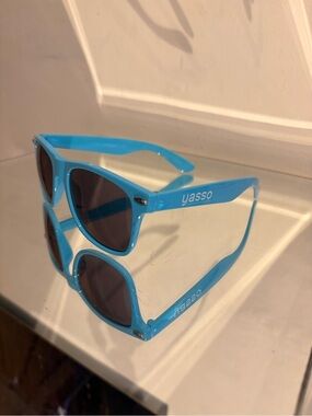 Electric blue Yasso yogurt sunglasses